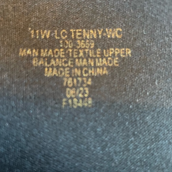 Liz Claiborne women’s black boots with gold size 11 - Picture 7 of 7